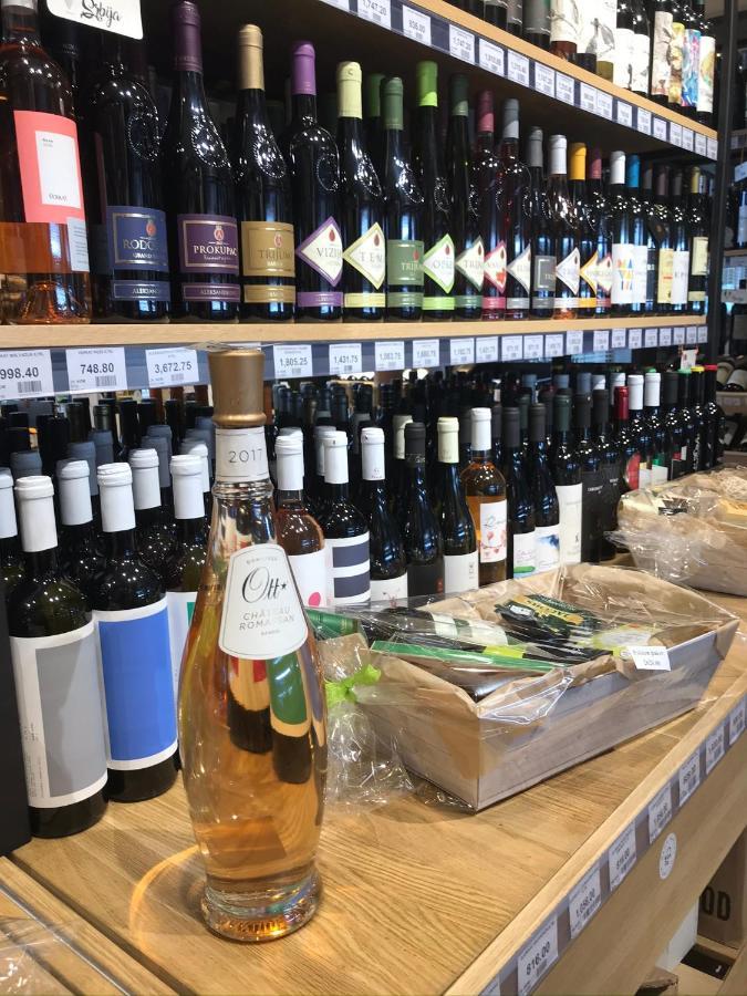 Korpa Deli Rooms Novi Sad Eksteriør bilde